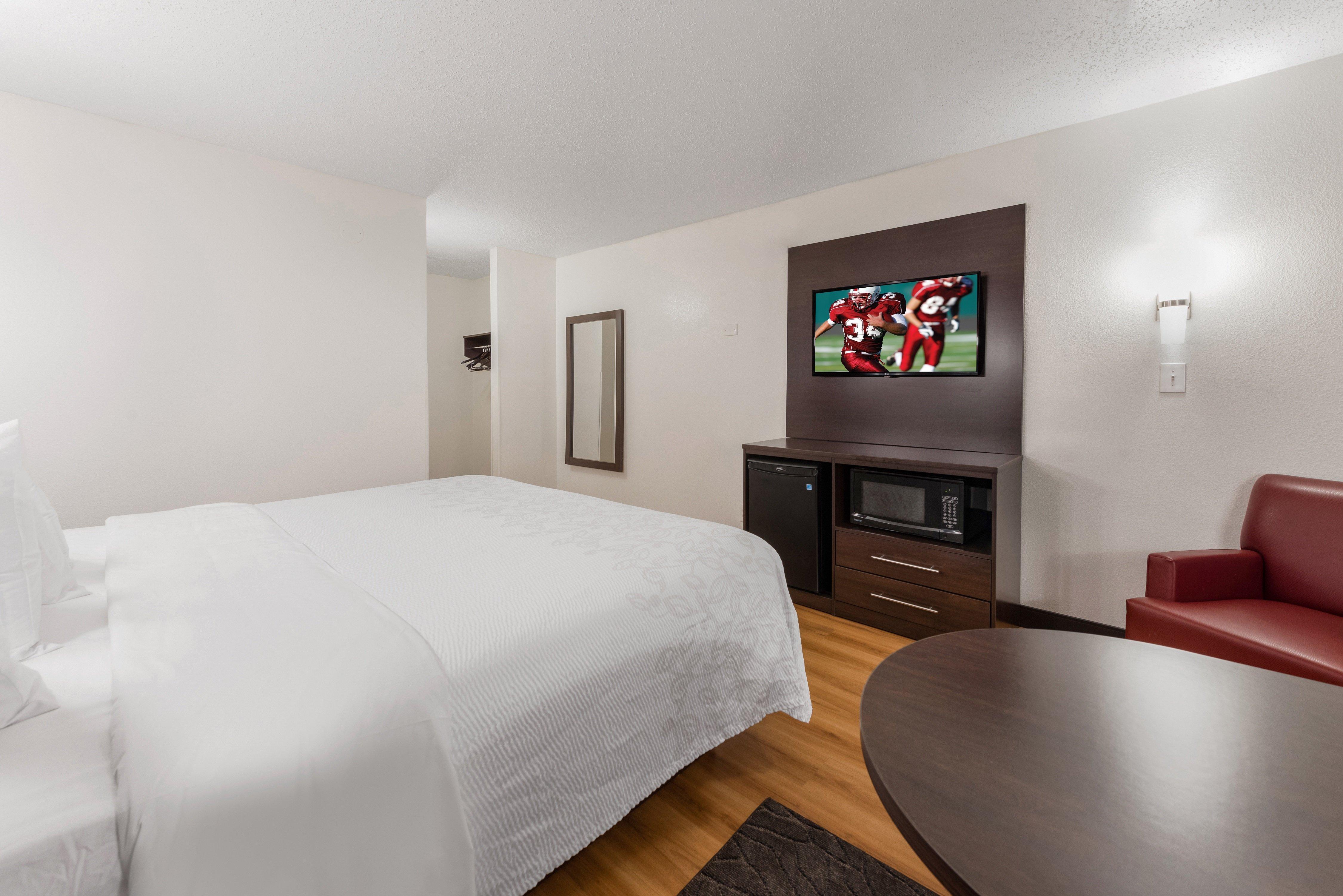 Red Roof Inn Plus+ Columbus - Worthington Bagian luar foto