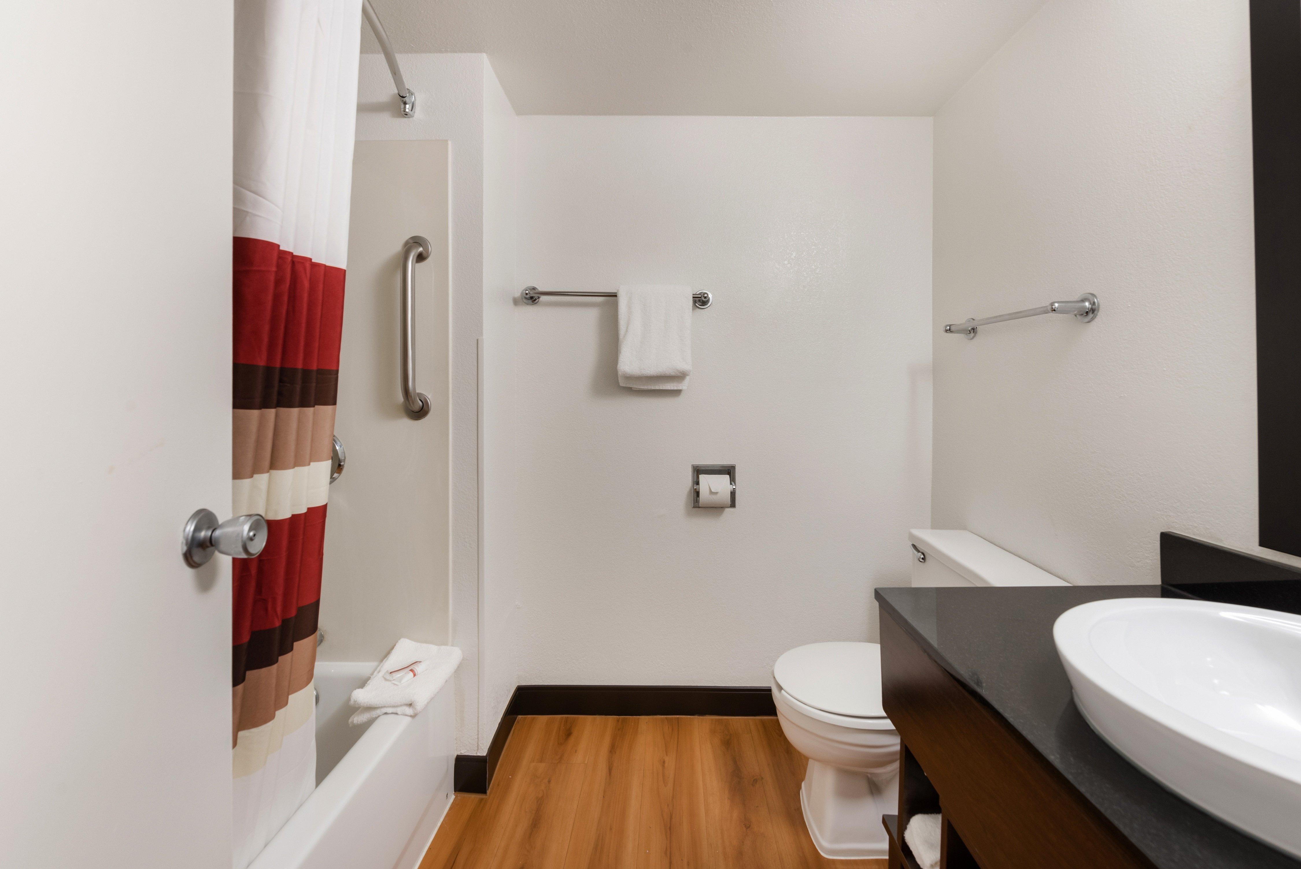 Red Roof Inn Plus+ Columbus - Worthington Bagian luar foto