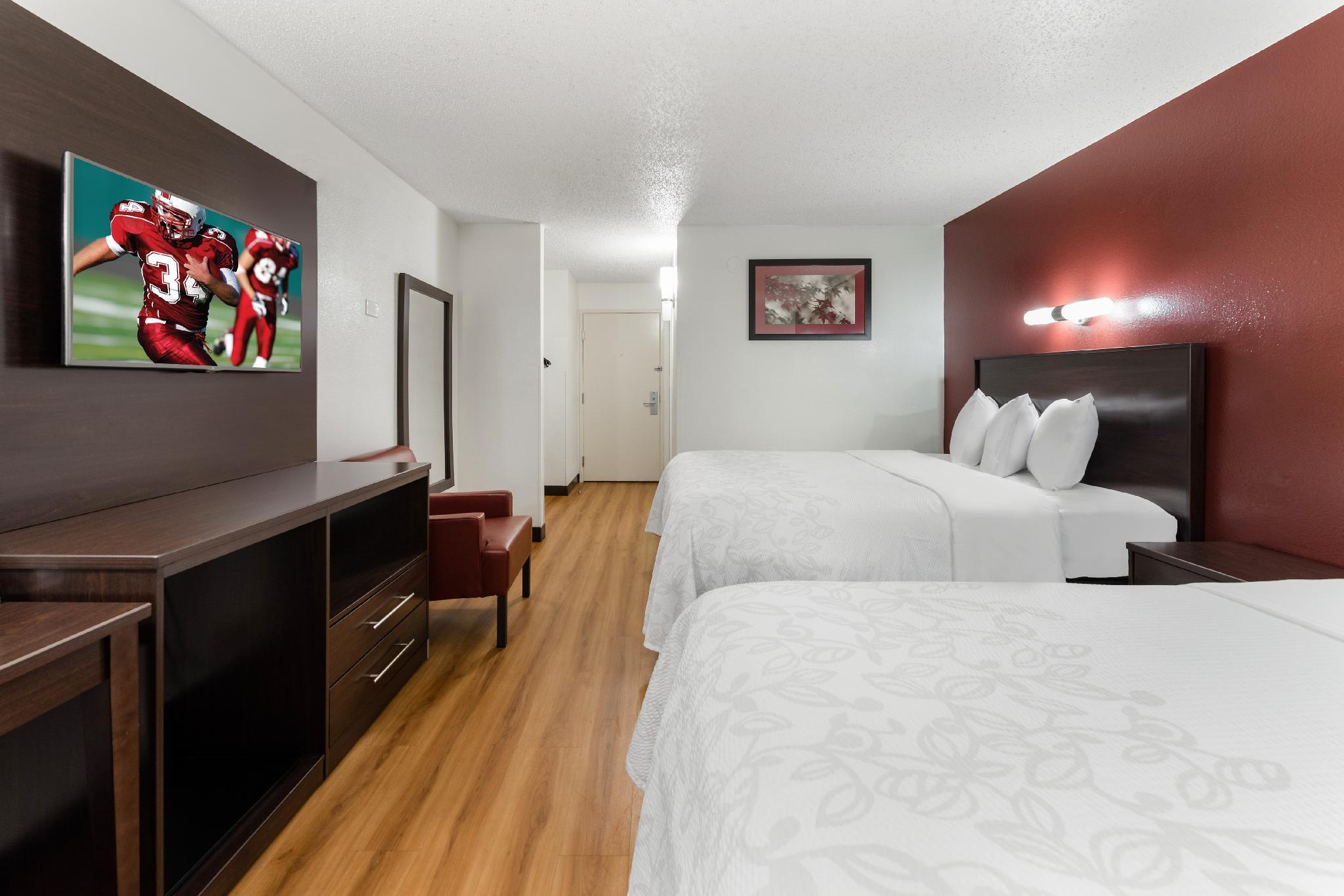 Red Roof Inn Plus+ Columbus - Worthington Bagian luar foto