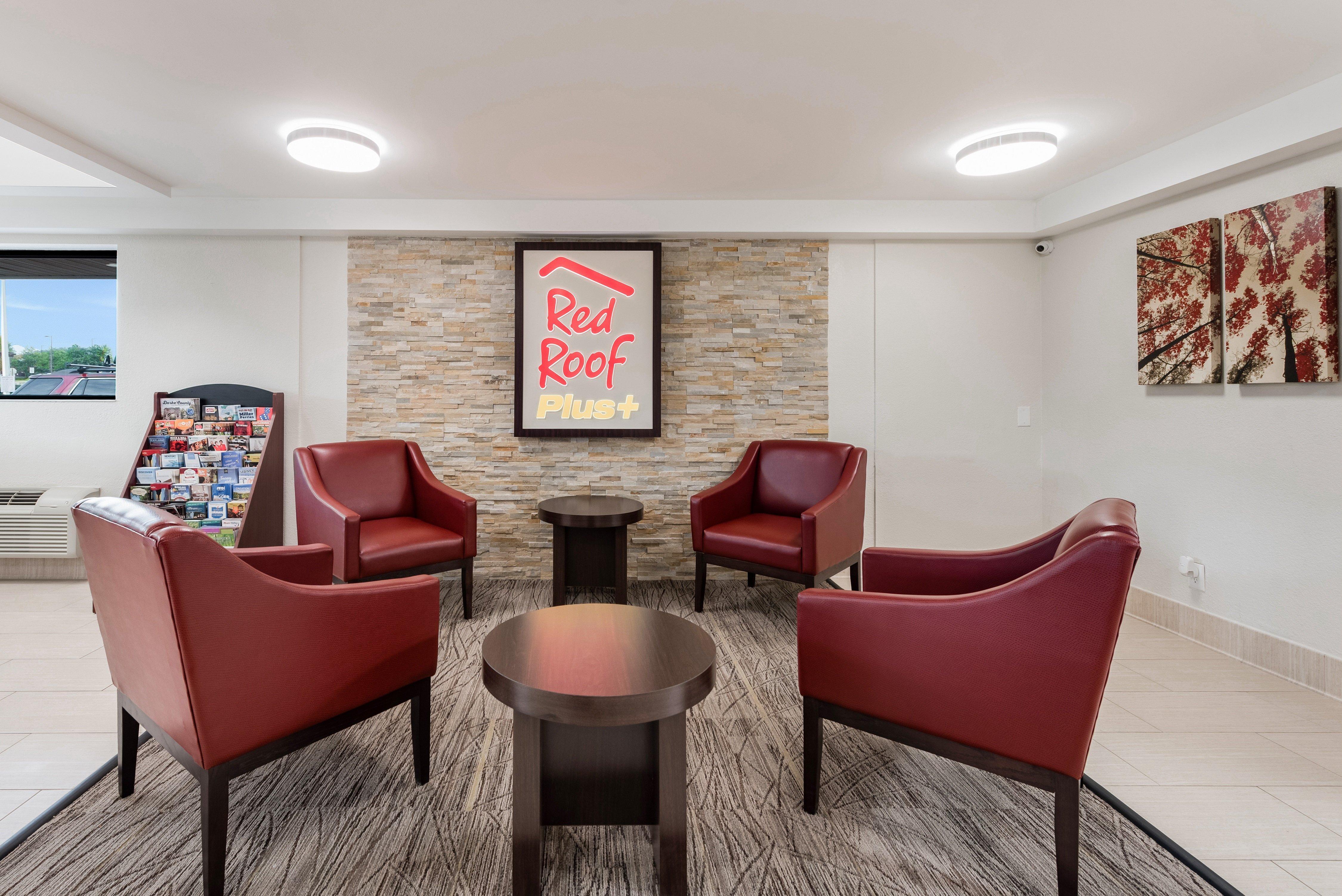 Red Roof Inn Plus+ Columbus - Worthington Bagian luar foto