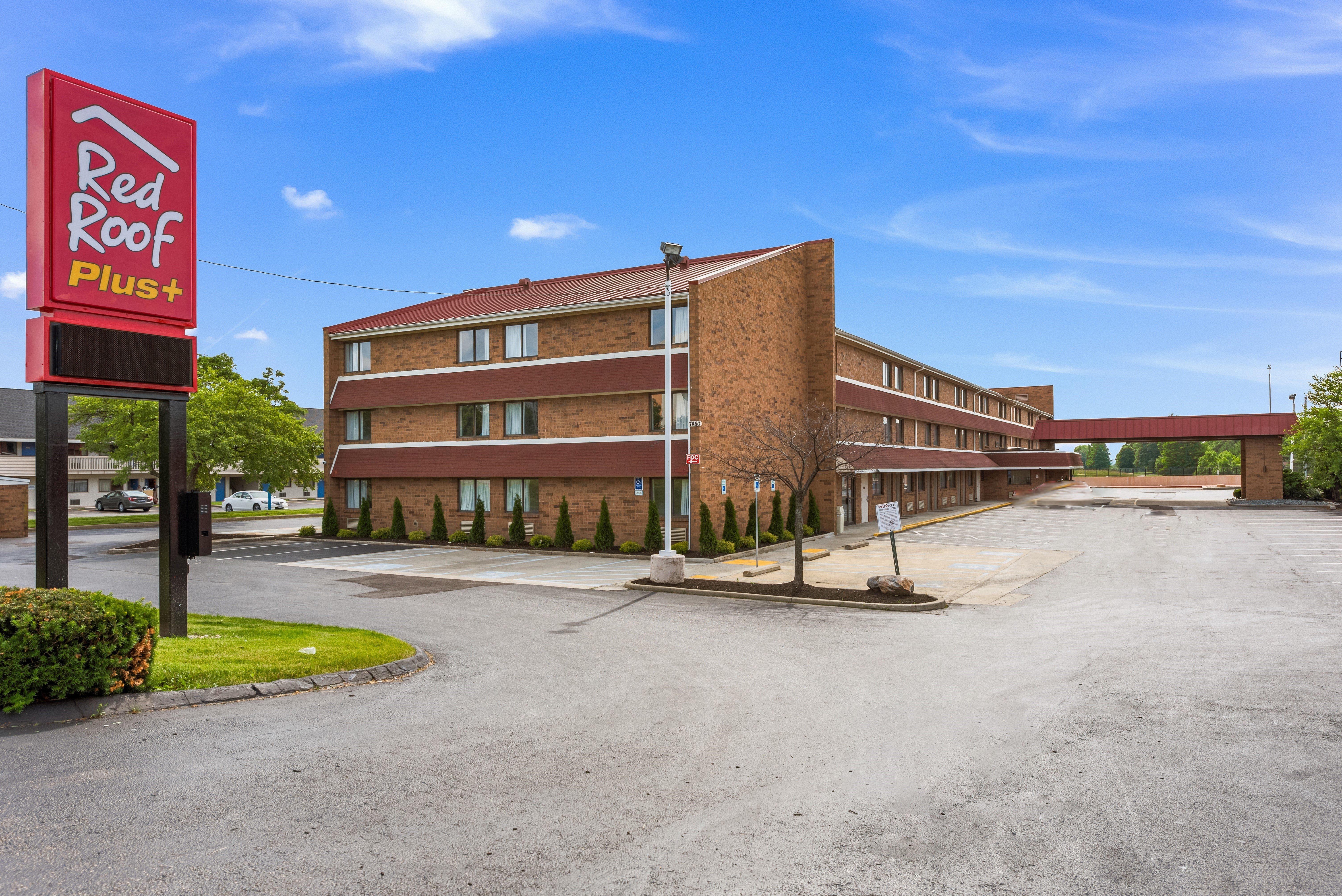 Red Roof Inn Plus+ Columbus - Worthington Bagian luar foto