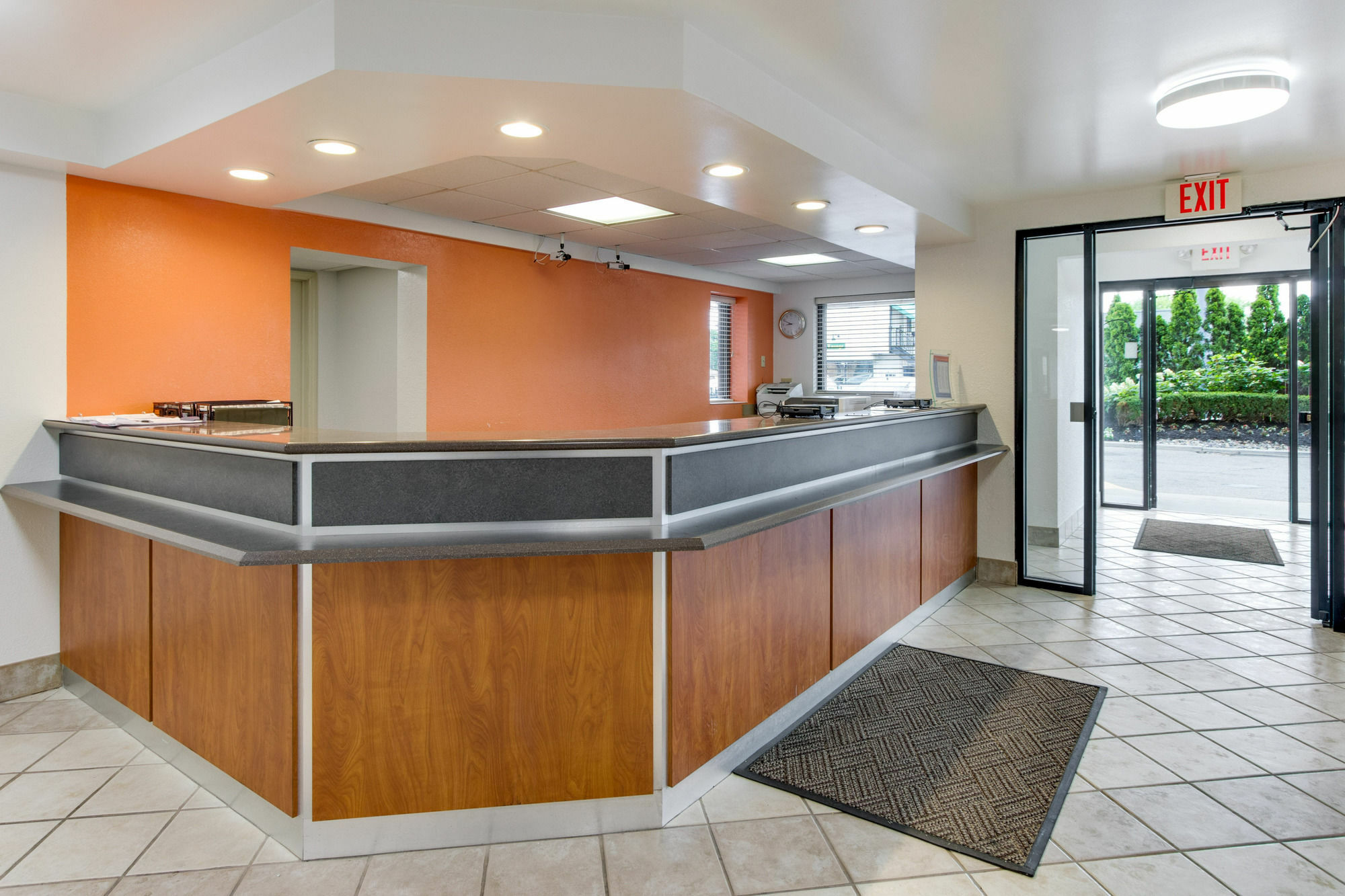 Red Roof Inn Plus+ Columbus - Worthington Bagian luar foto